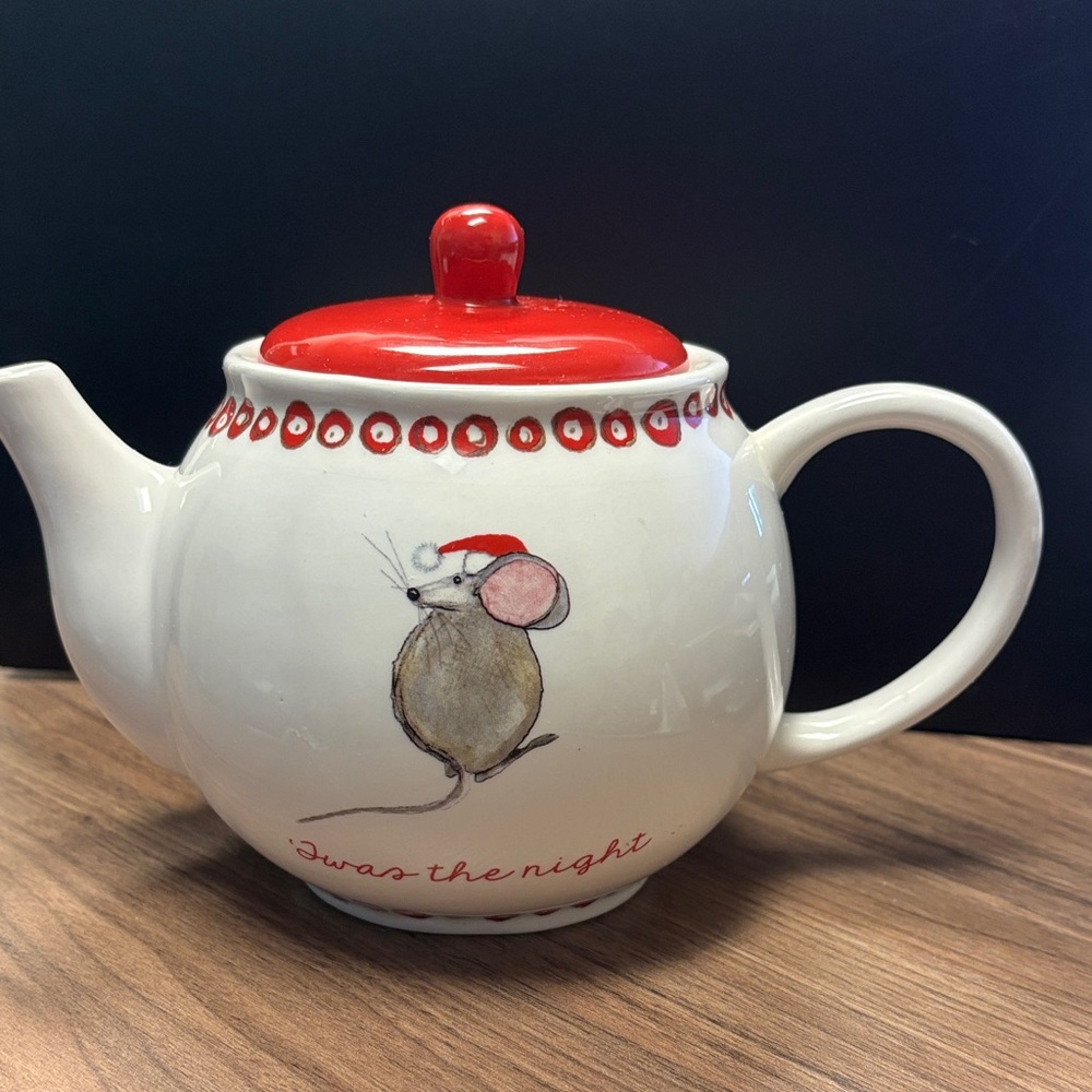 Magenta ‘Twas the night Teapot